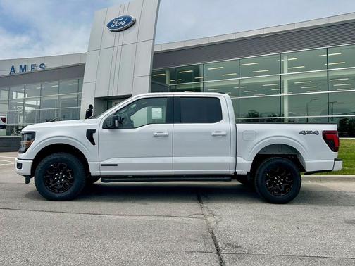 Oxford White 2026 Ford F-150 XLT