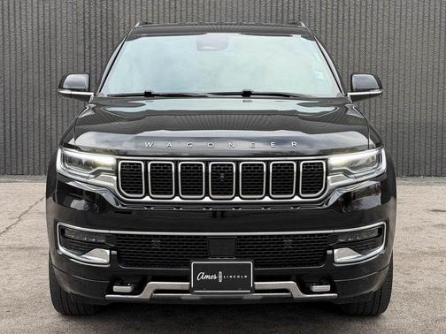 2023 Jeep Wagoneer Series III