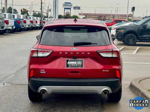 2022 Ford Escape SE