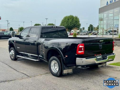 2022 RAM 3500 Laramie