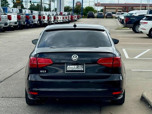 2016 Volkswagen Jetta 2.0T GLI SEL