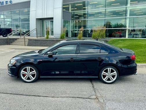 2016 Volkswagen Jetta 2.0T GLI SEL