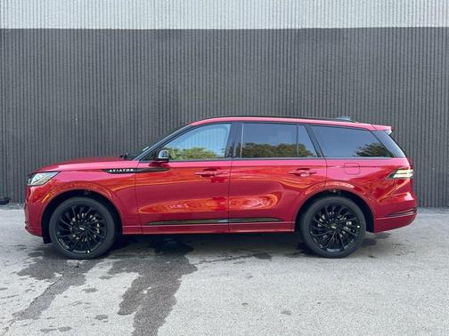 2025 Lincoln Aviator Reserve AWD