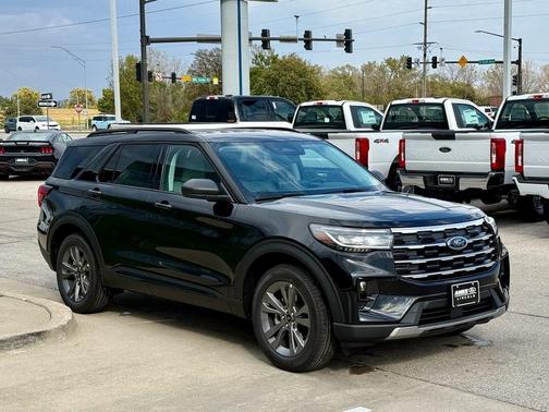 2026 Ford Explorer 