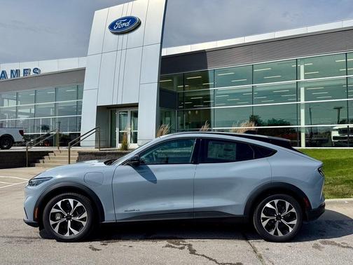 2025 Ford Mustang Mach-E Select