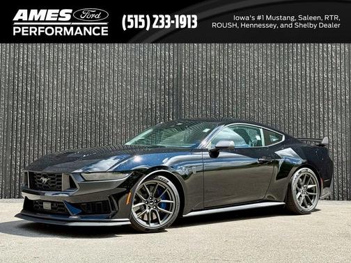 2025 Ford Mustang Dark Horse