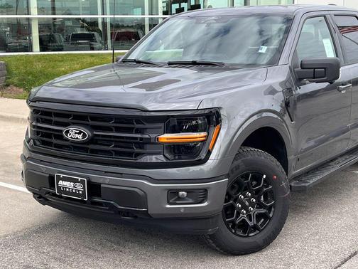 Carbonized Gray Metallic 2026 Ford F-150 XLT