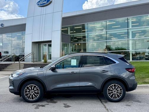 2025 Ford Escape PHEV