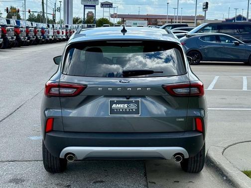 2025 Ford Escape PHEV