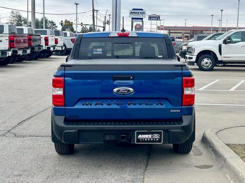 Atlas Blue Metallic 2024 Ford Maverick Lariat