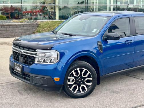 Atlas Blue Metallic 2024 Ford Maverick Lariat