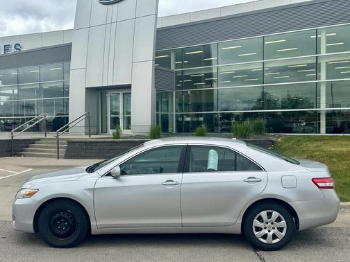 2010 Toyota Camry SE