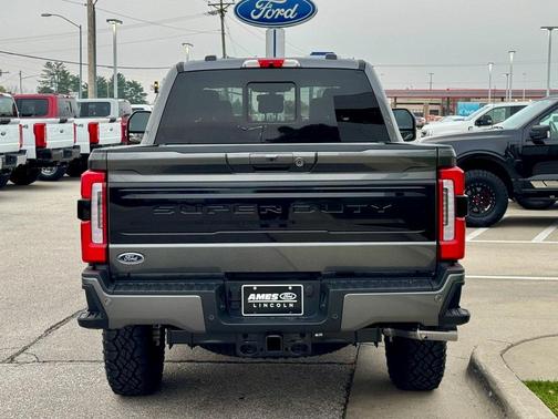 2026 Ford F-250 Platinum