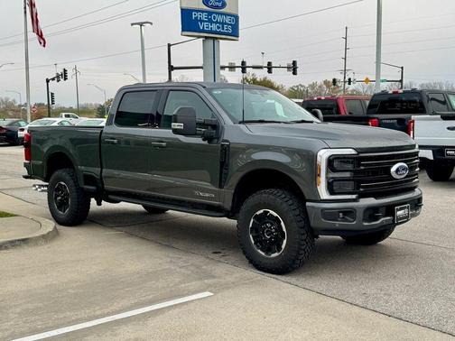 2026 Ford F-250 Platinum