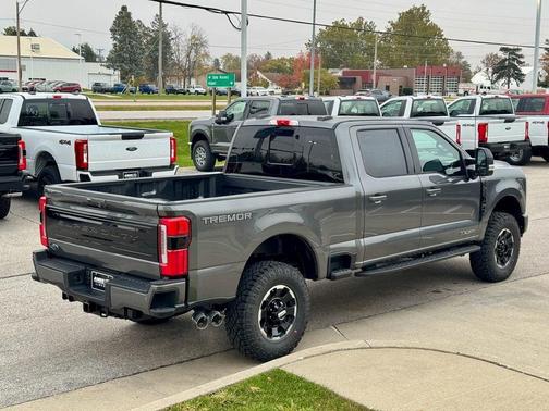 2026 Ford F-250 Platinum