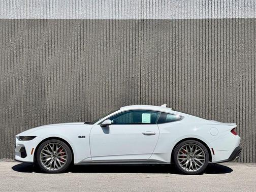 Oxford White 2026 Ford Mustang GT Premium