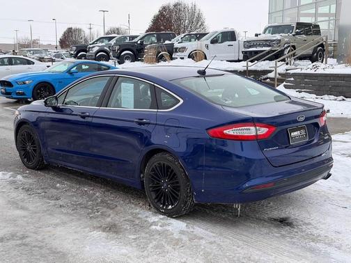 2013 Ford Fusion SE