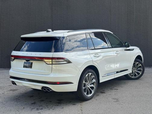 2025 Lincoln Aviator Premiere