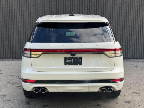 2025 Lincoln Aviator Premiere