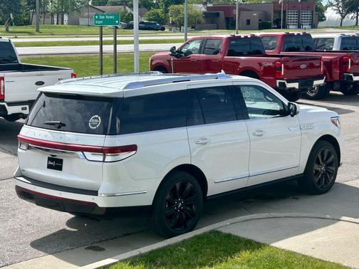 Pristine White 2024 Lincoln Navigator Reserve