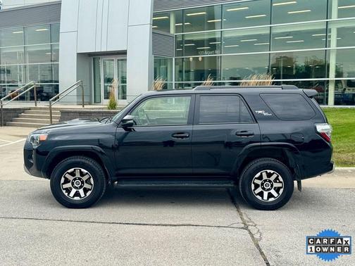 2024 Toyota 4Runner TRD Off Road Premium