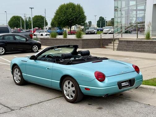 2002 Ford Thunderbird Premium