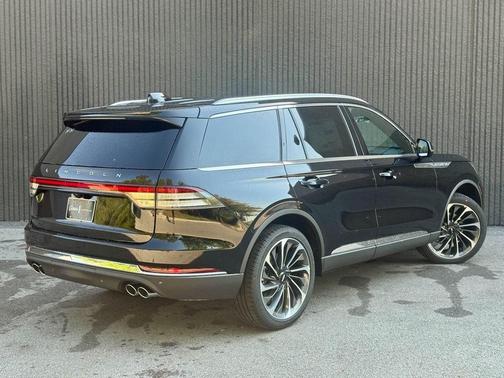 2025 Lincoln Aviator Reserve AWD
