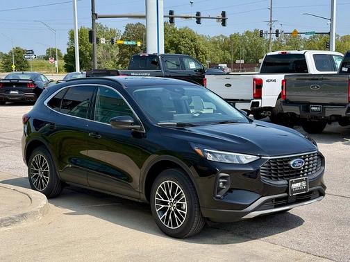 2025 Ford Escape PHEV