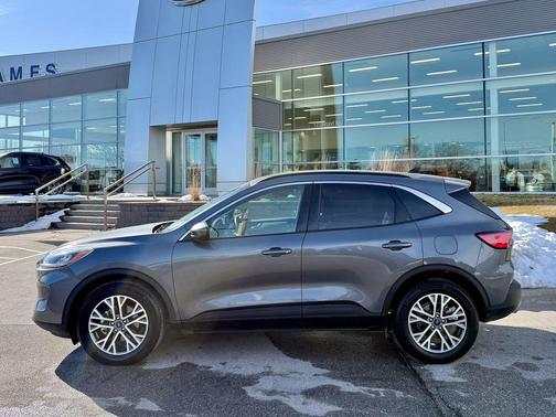 2021 Ford Escape SEL