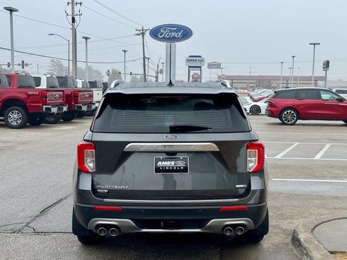 2020 Ford Explorer Platinum