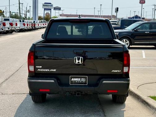 2020 Honda Ridgeline Black Edition