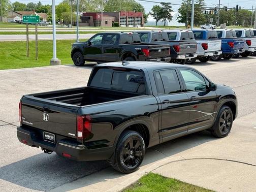 2020 Honda Ridgeline Black Edition