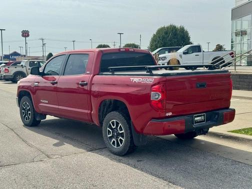 2016 Toyota Tundra SR5