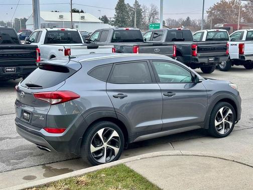 2016 Hyundai TUCSON Sport