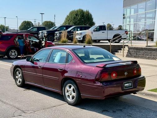 2004 Chevrolet Impala LS