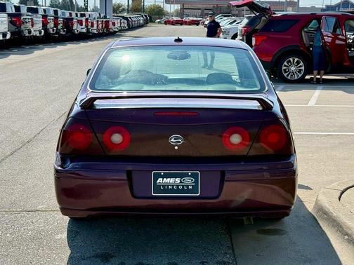 2004 Chevrolet Impala LS