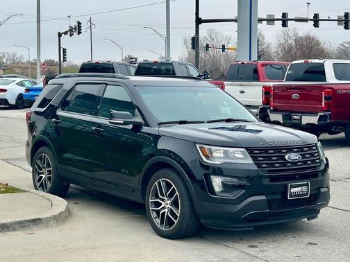 2016 Ford Explorer Sport