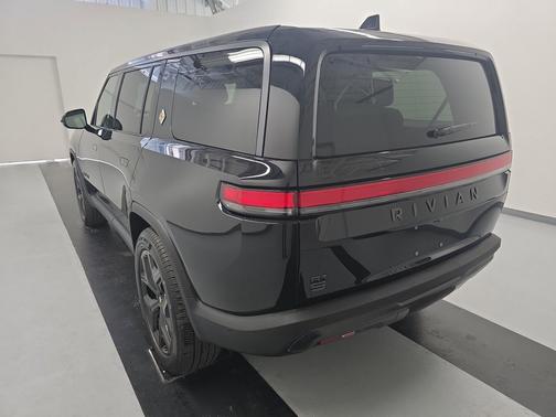 Midnight paint 2025 Rivian R1S Adventure trim