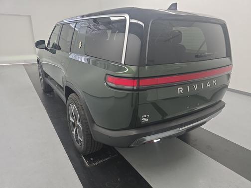 Forest Green 2024 Rivian R1S Adventure Package