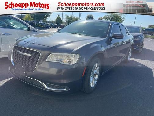 2016 Chrysler 300 Limited