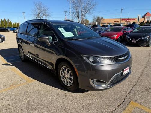 2020 Chrysler Pacifica Touring L