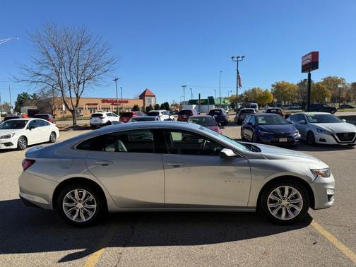 2021 Chevrolet Malibu FWD LT