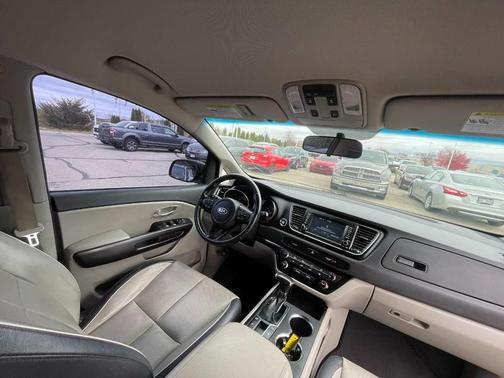 2019 Kia Sedona EX
