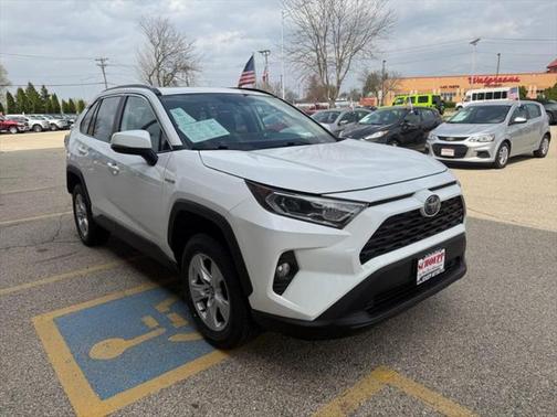 2020 Toyota RAV4 Hybrid XLE