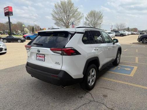 2020 Toyota RAV4 Hybrid XLE