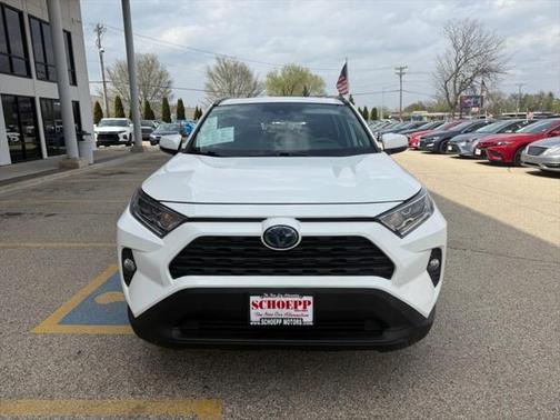 2020 Toyota RAV4 Hybrid XLE