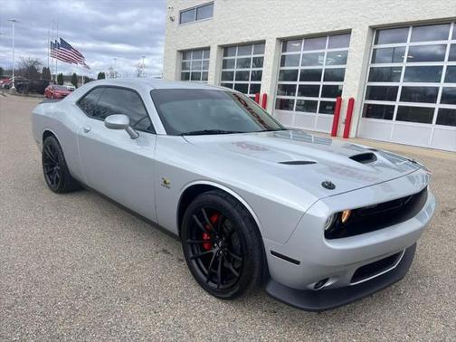 2022 Dodge Challenger R/T Scat Pack