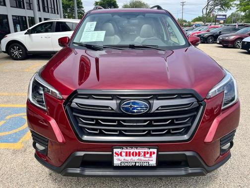 Crimson Red Pearl 2022 Subaru Forester Limited