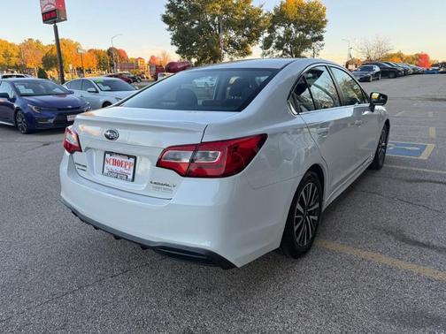 2018 Subaru Legacy Base