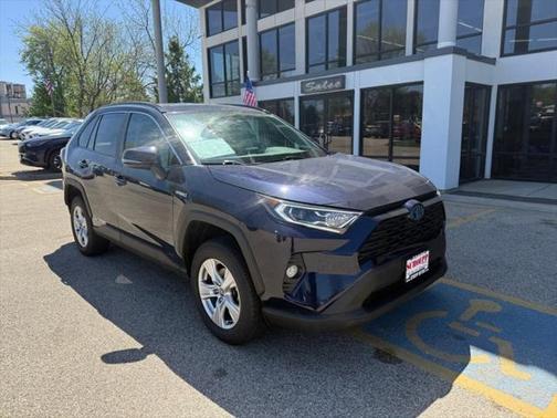 2020 Toyota RAV4 Hybrid XLE